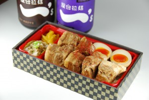 屋台拉麺一'sの角煮弁当